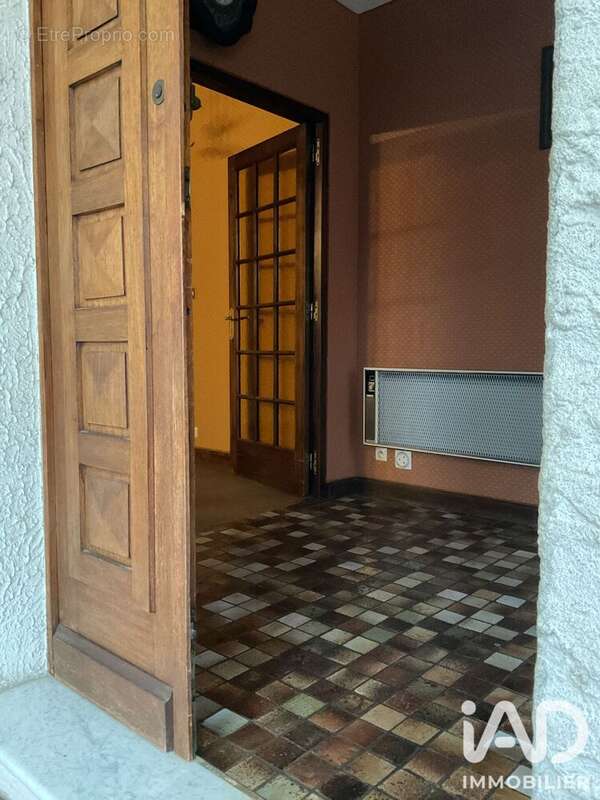 Maison 310 m² à Velaine-En-Haye  - photo 3