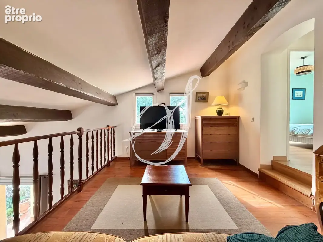 Villa de type 5, quatre chambres & un bureau avec piscine & garage - photo 22