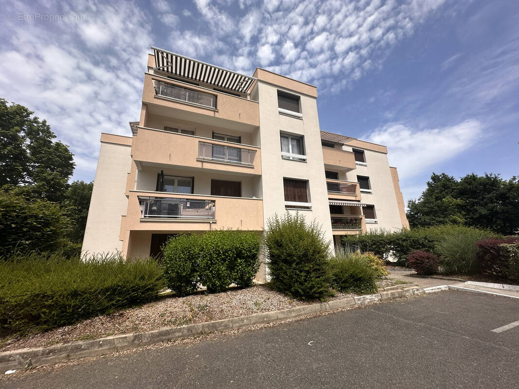 Appartement à VAIRES-SUR-MARNE