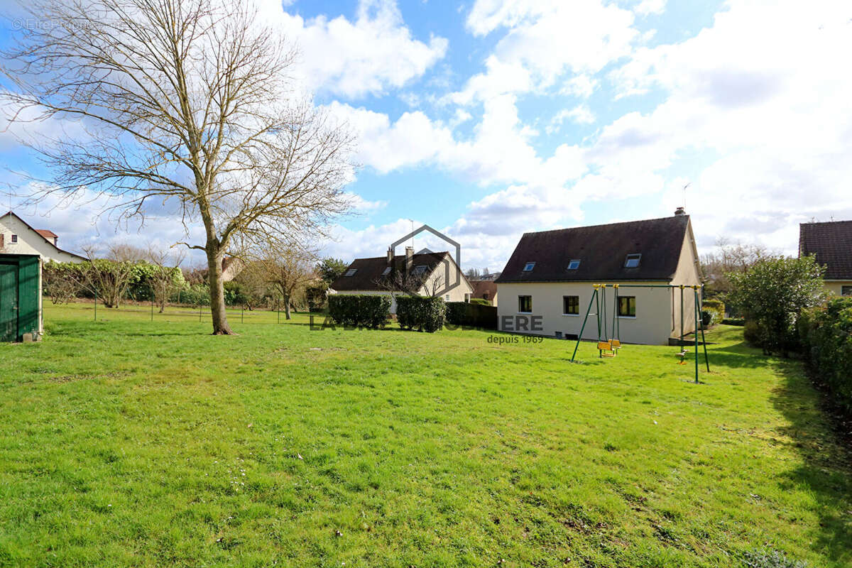 Maison à VILLECRESNES