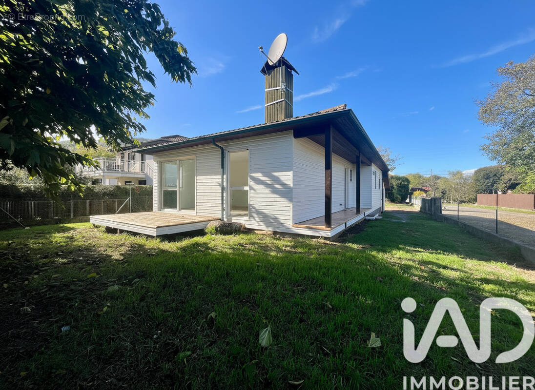 Photo 1 - Maison à SAINT-PAUL-DE-JARRAT