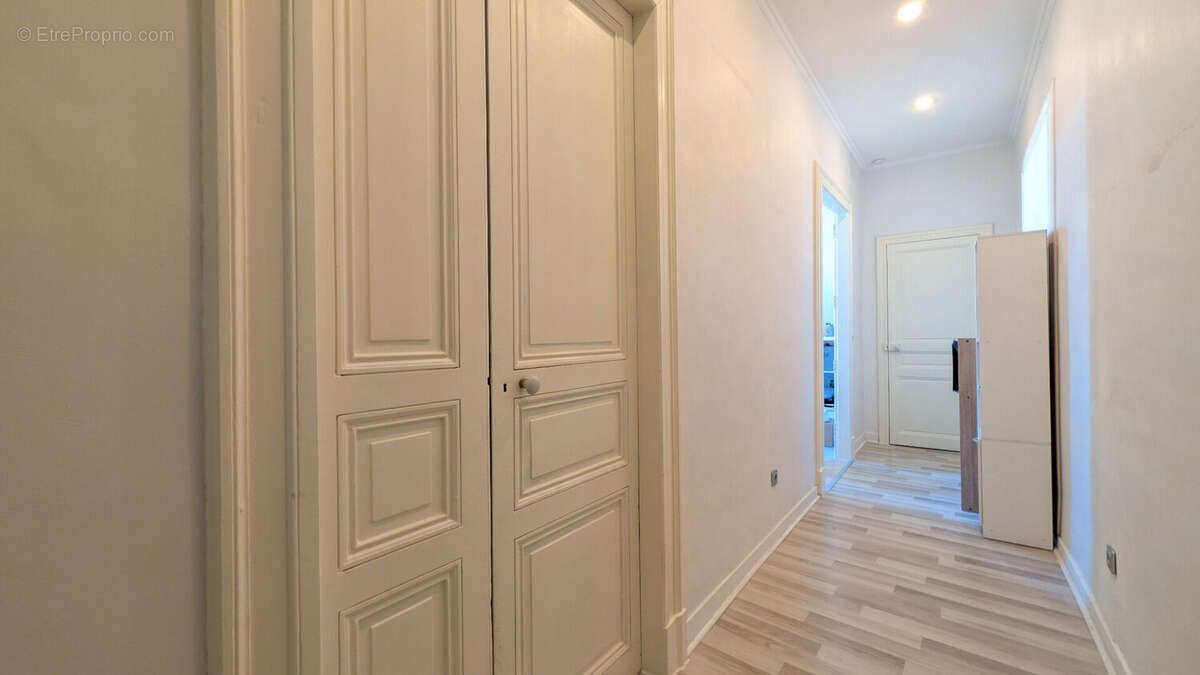 Appartement à SAINT-JEAN-DE-VEDAS