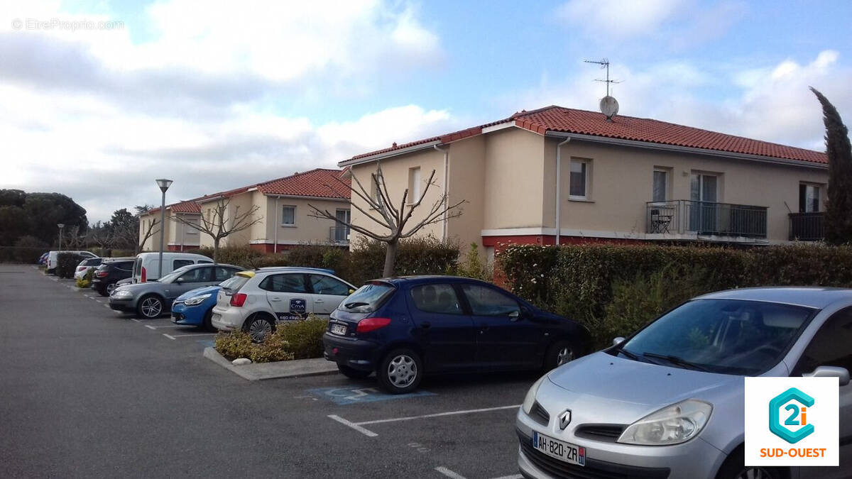 Appartement à LAVERNOSE-LACASSE