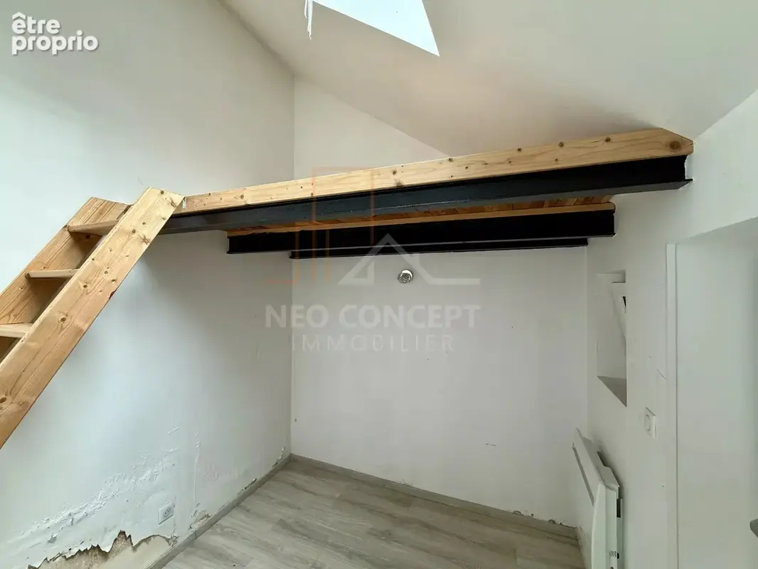 REICHSHOFFEN – Maison de ville en triplex avec dépendance - photo 15