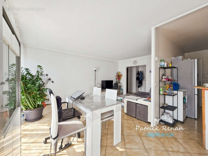Appartement à vendre 3 pièces, T3, 72 m2, PLAISIR (78) - photo 2