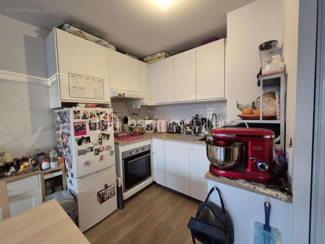 Appartement à COURCOURONNES