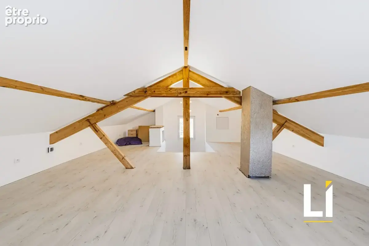 Maison 5 pièces 82 m² à vendre à Charquemont (25140) - photo 7
