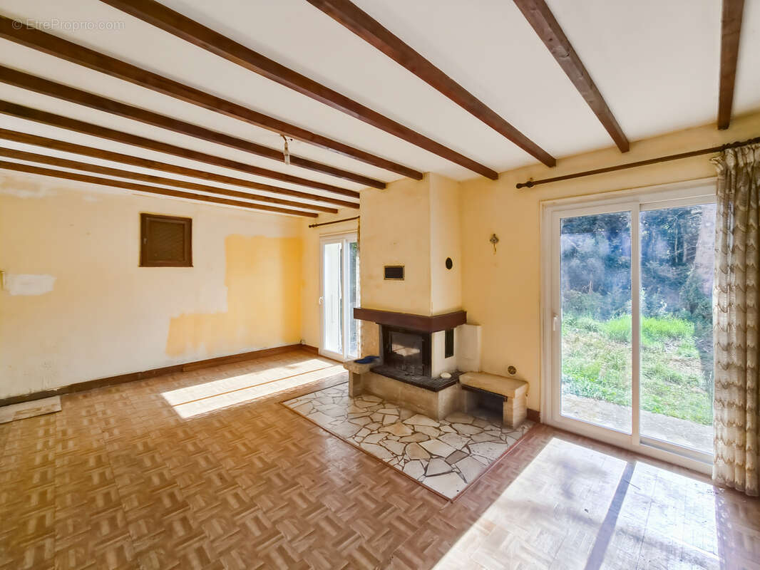 Maison T4 de 105m2 avec garage en sous-sol et jardin - Mauvezin - photo 4