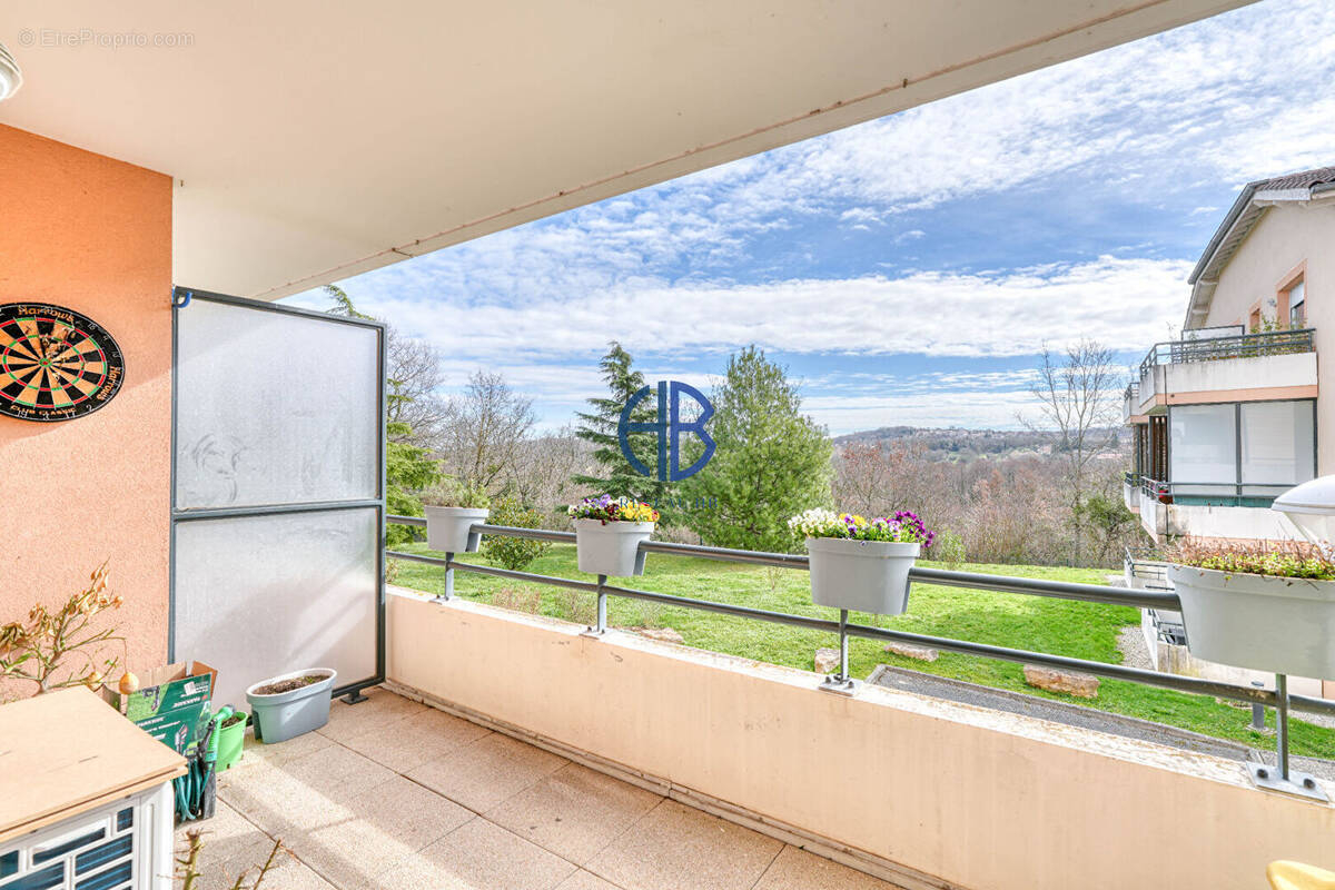 Appartement à VILLEFONTAINE