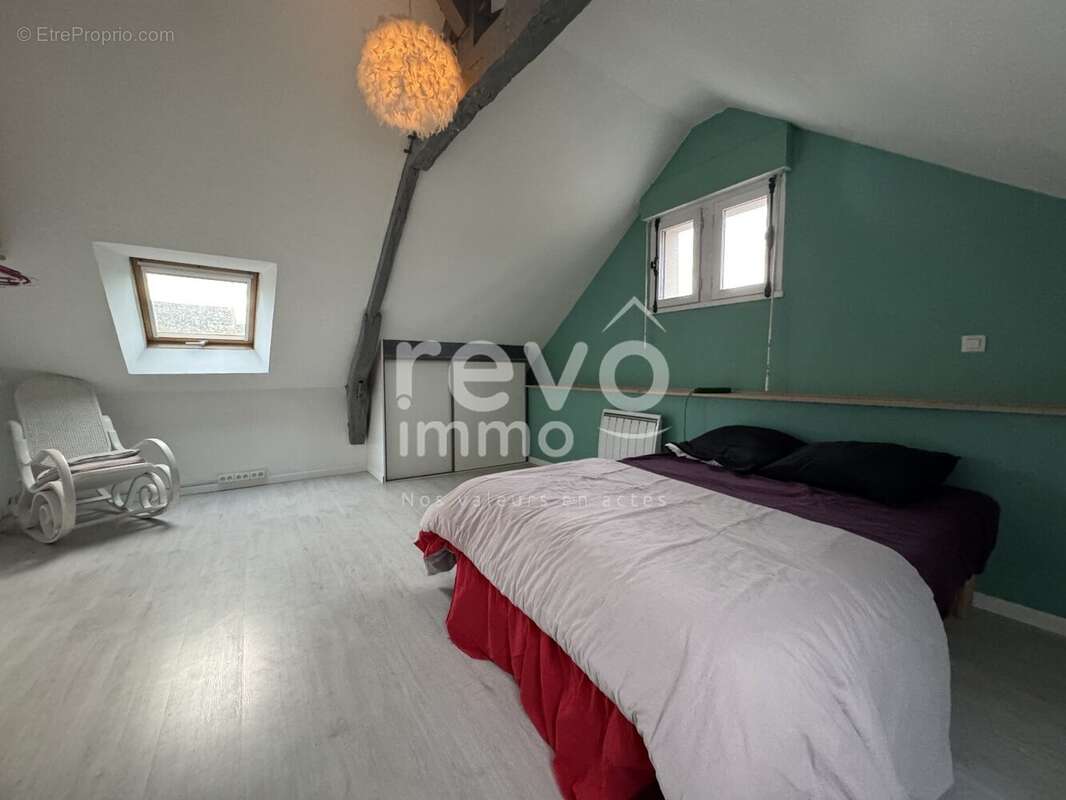 Maison à BAZOUGES-SUR-LE-LOIR