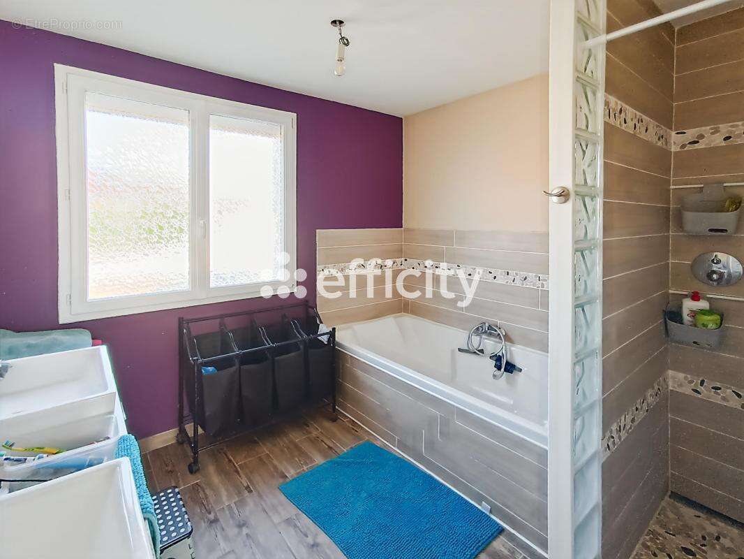 Maison à SAINT-PIERRE-LES-ELBEUF