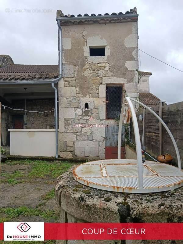 Maison à LACEPEDE