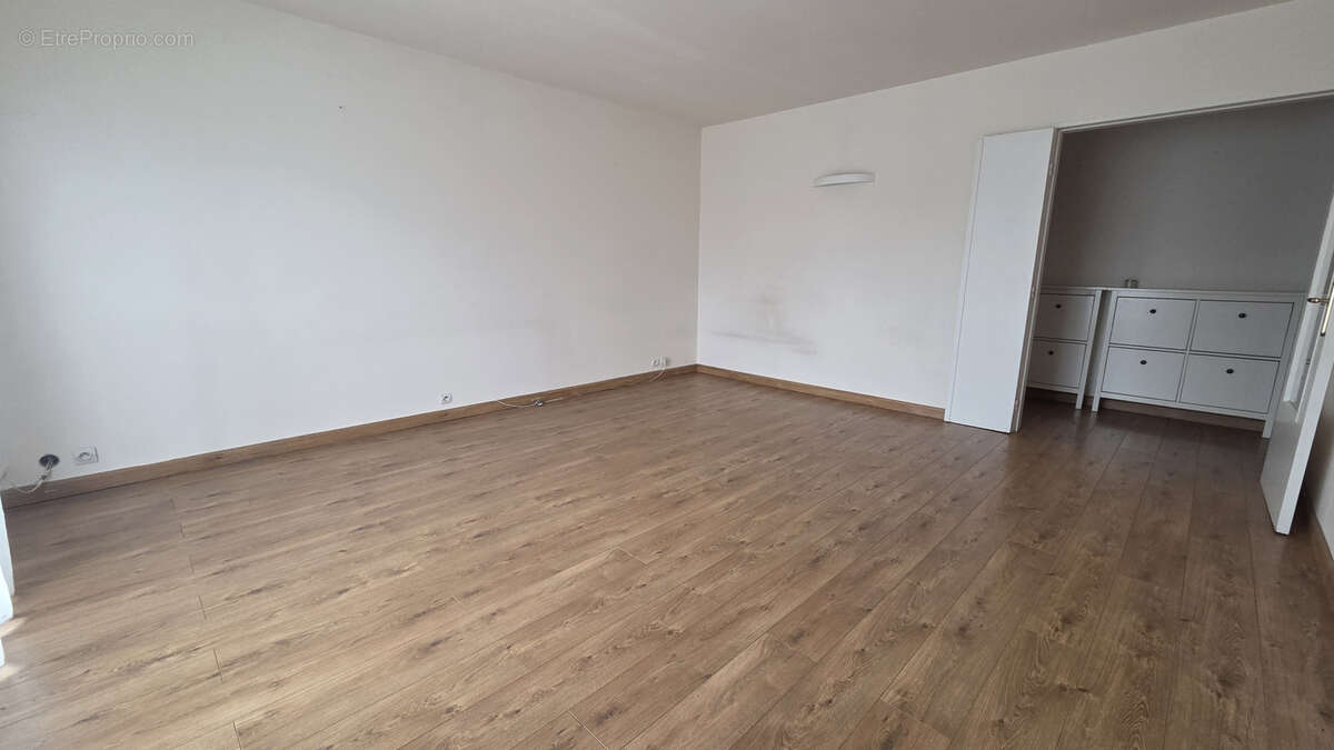 Appartement à LIMEIL-BREVANNES