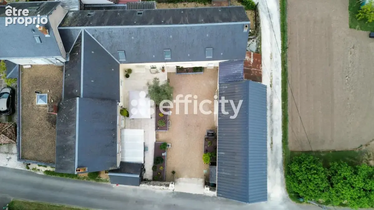 Maison 306 m² à Saint-Avertin  - photo 4