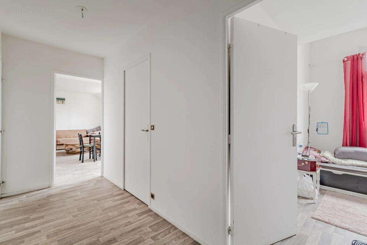 Appartement à DAMMARIE-LES-LYS