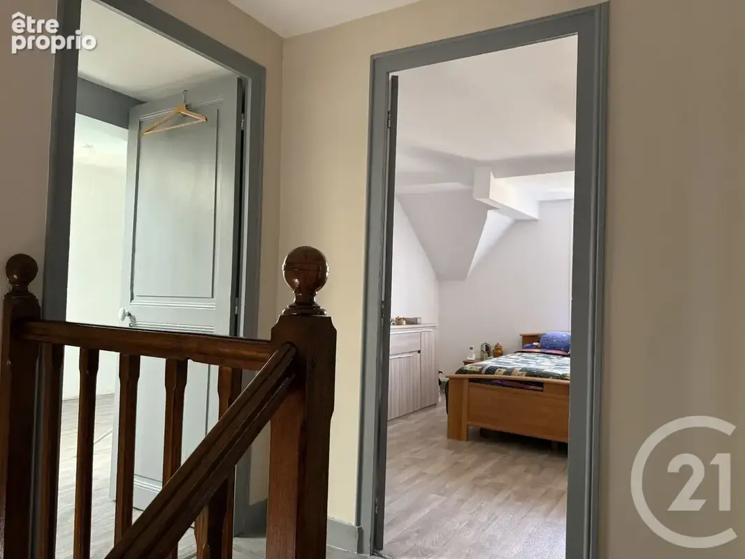 Maison 5 pièces 106 m² à vendre à La Charite-Sur-Loire (58400) - photo 9