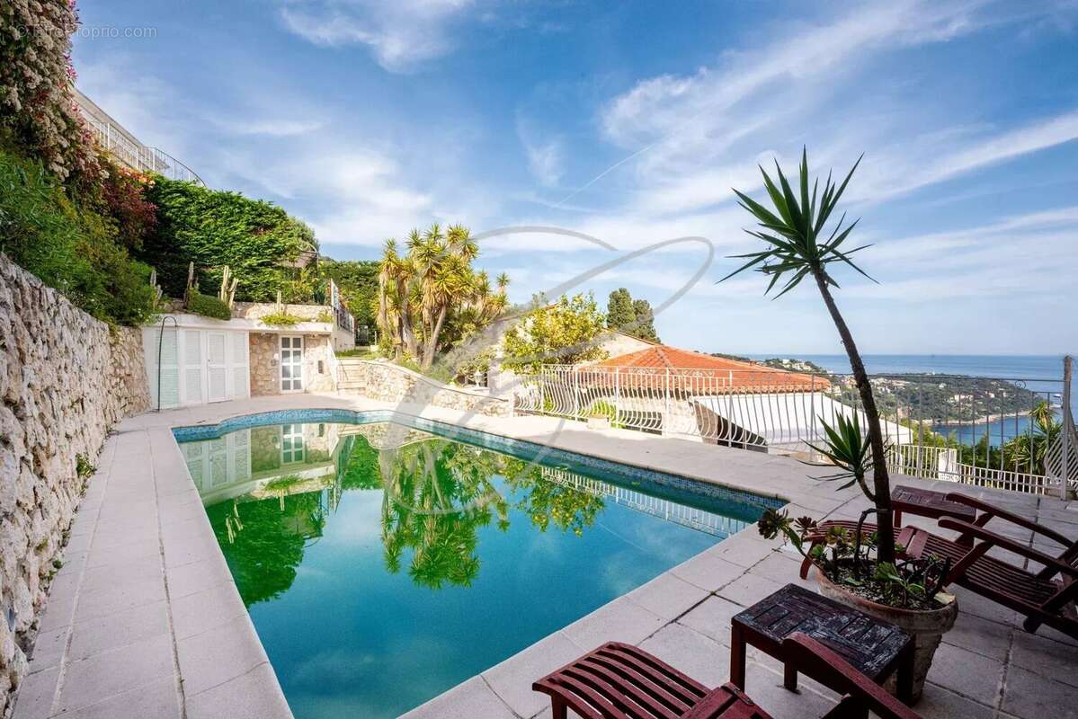 Maison à ROQUEBRUNE-CAP-MARTIN