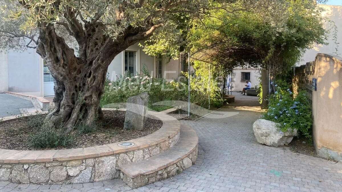 Maison à PLAN-DE-LA-TOUR