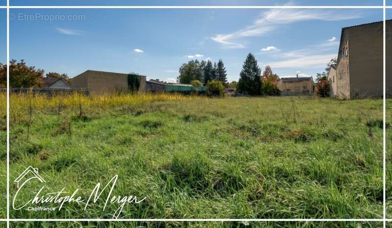 Terrain à DIEUZE
