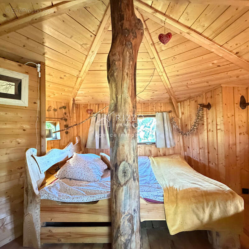 Maison à LA PESSE