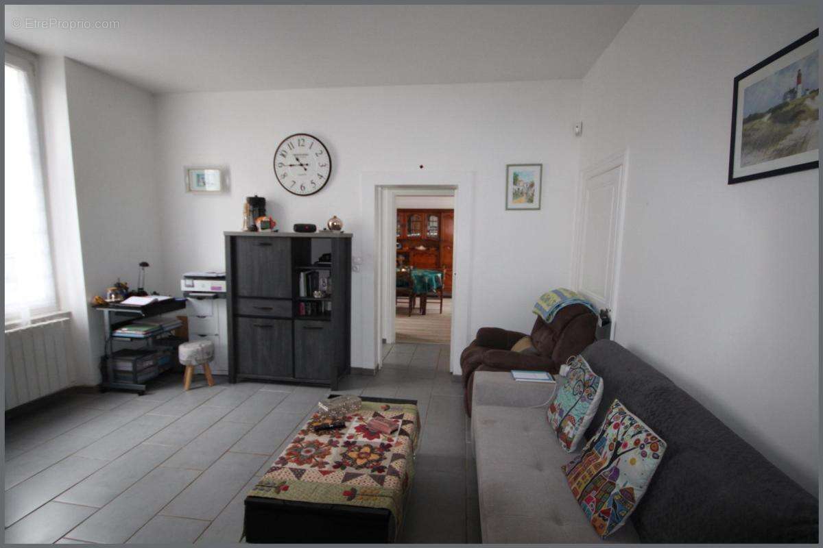 Maison à MAYET