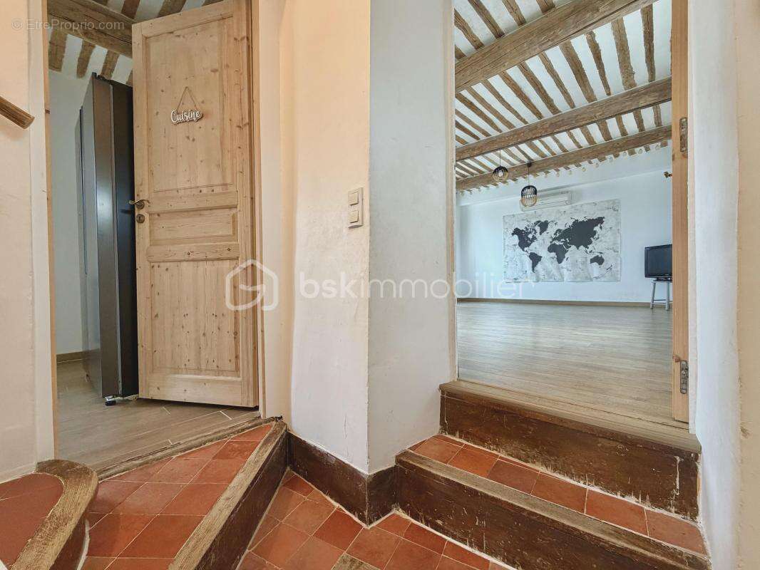 Maison à MALEMORT-DU-COMTAT
