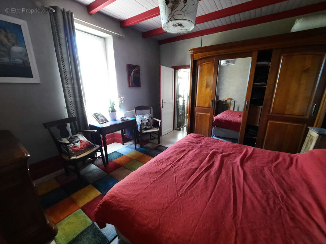 Maison à SAINT-PEY-DE-CASTETS