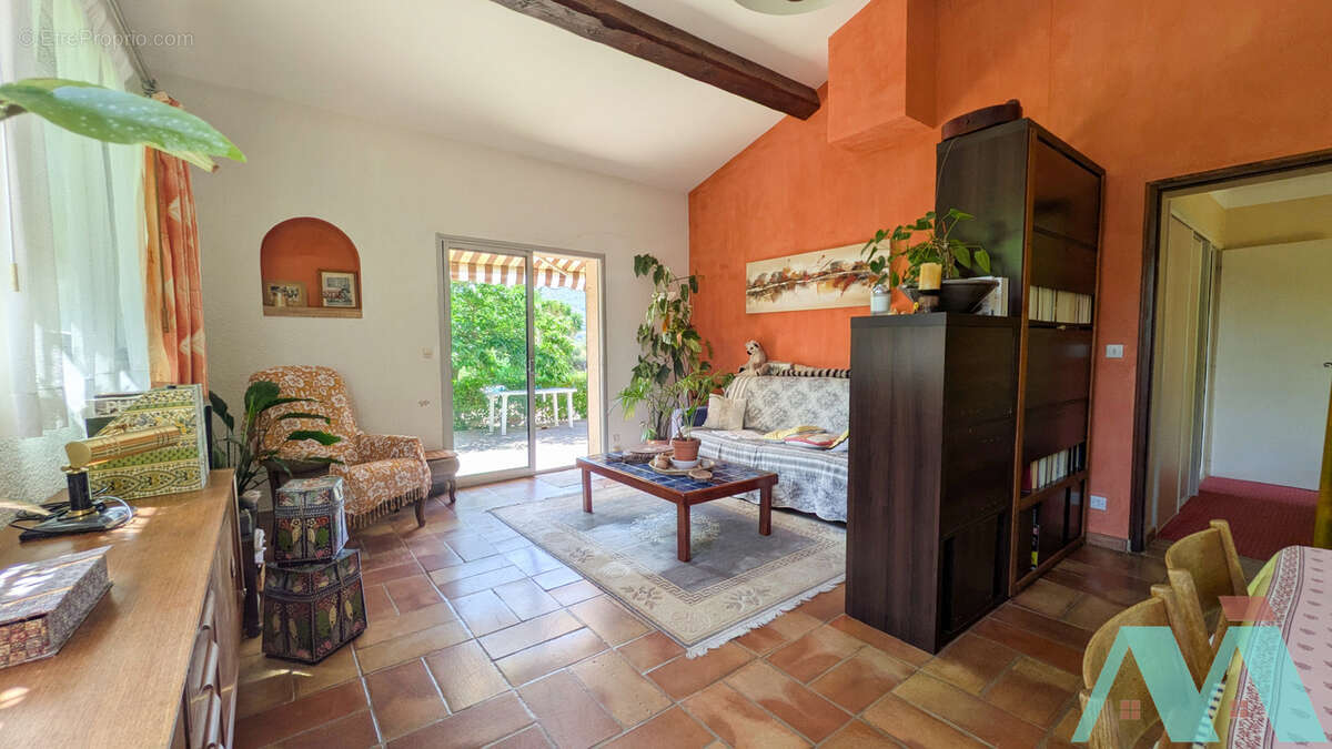 Maison à LA CADIERE-D'AZUR