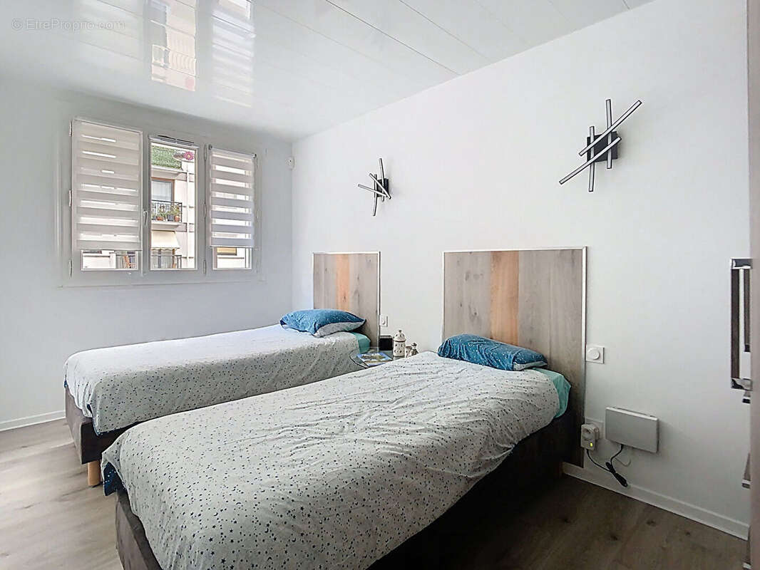 Appartement à PARIS-15E