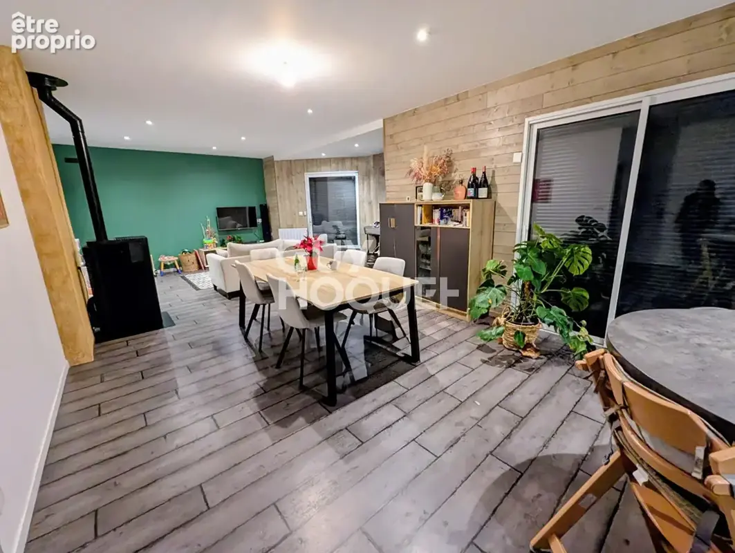Maison Menil 4 pièce(s) 112 m2 - photo 6