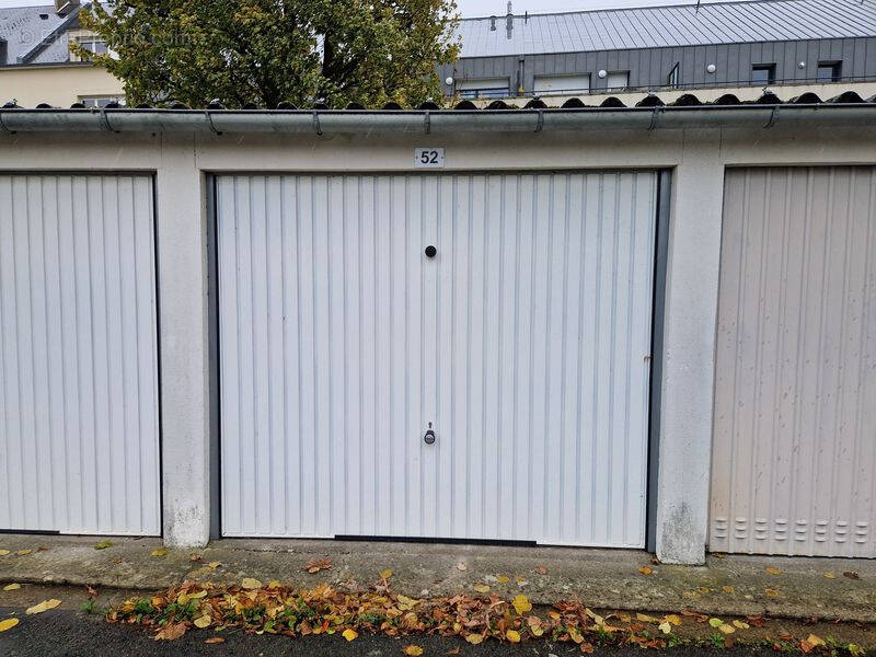 Parking à COMPIEGNE