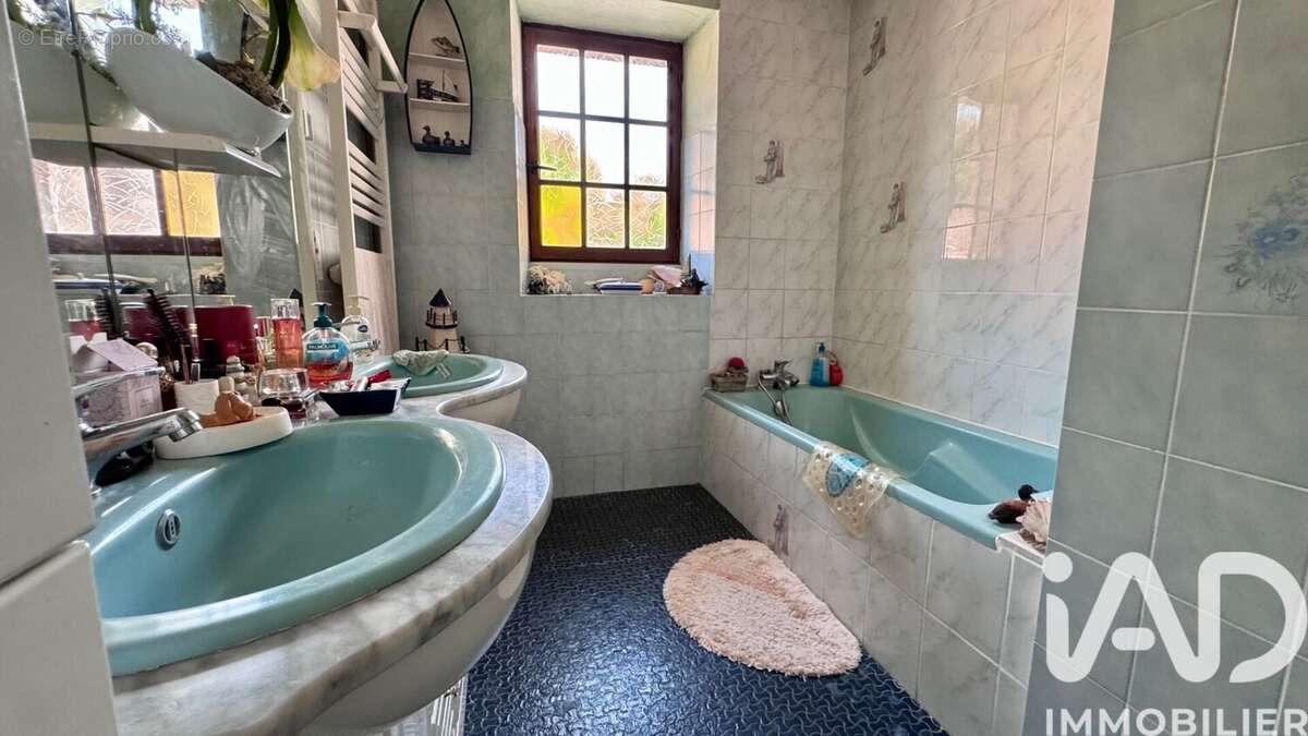 Maison 153 m² à Saint-Aubin  - photo 7