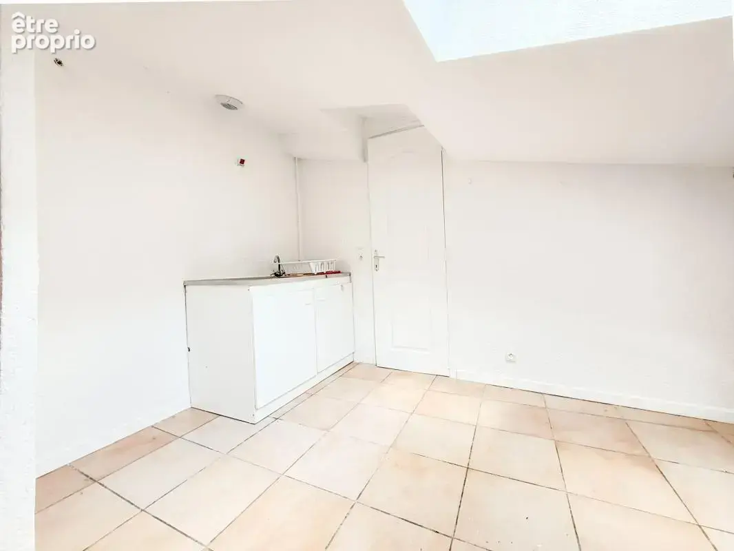 LUCERAM appartement à vendre 3 pièces dernier étage - photo 4