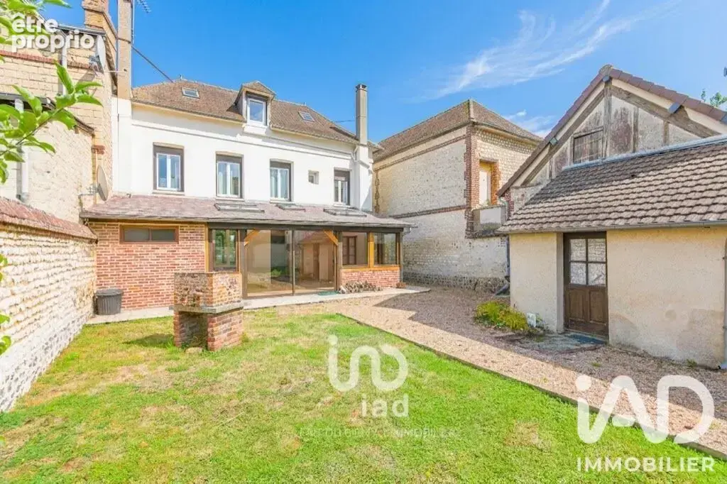 Photo 1 - Maison à SAINT-PIERRE-DU-VAUVRAY