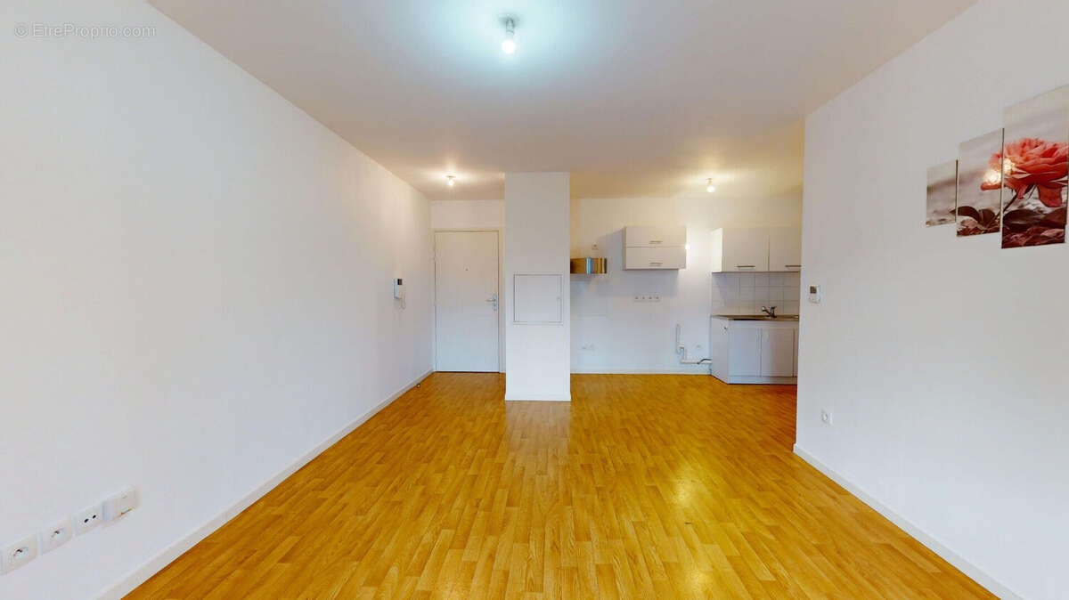 Appartement à FONTENAY-LE-FLEURY