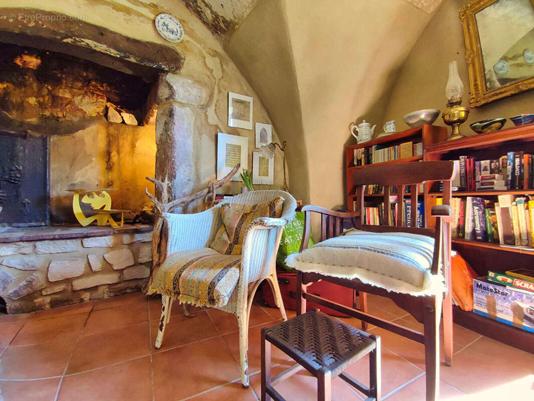 Maison à ROCHEGUDE