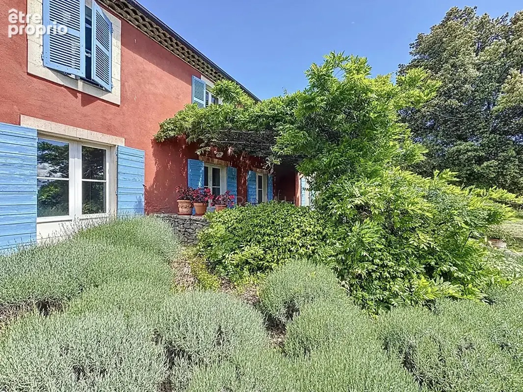 Bastide provençale d'exception dans domaine privé à 25 min de Montpellier - photo 4