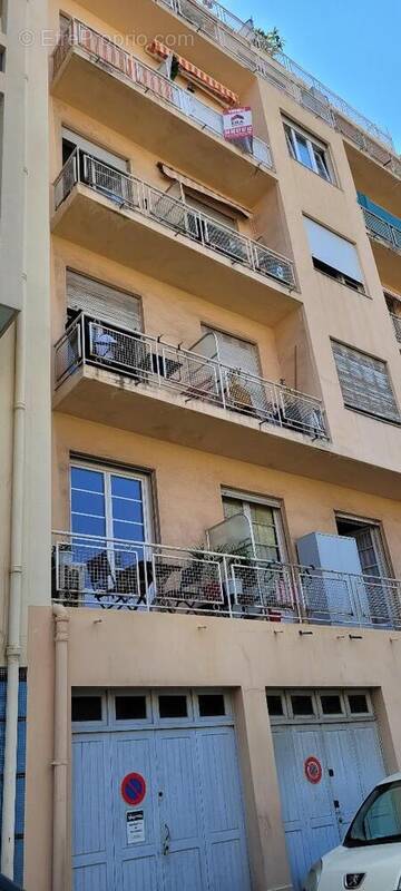   - Appartement à NICE