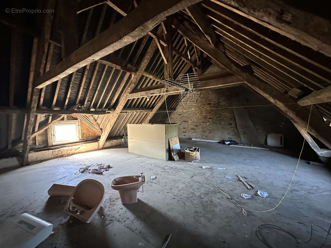 Maison à REFFUVEILLE