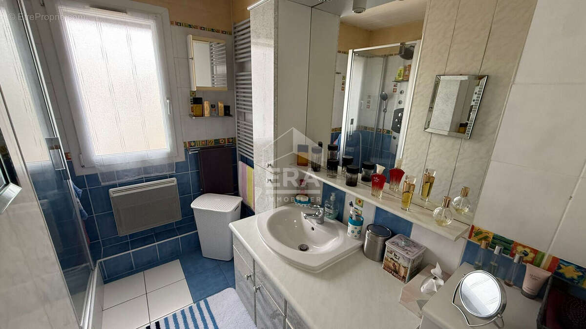Appartement à SAINT-ETIENNE-DU-ROUVRAY