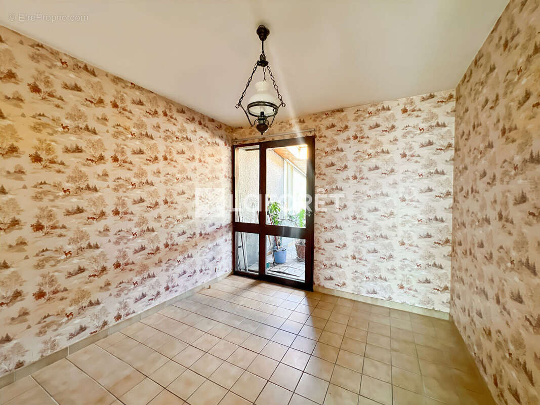 Maison Vayres 100 m² - photo 4