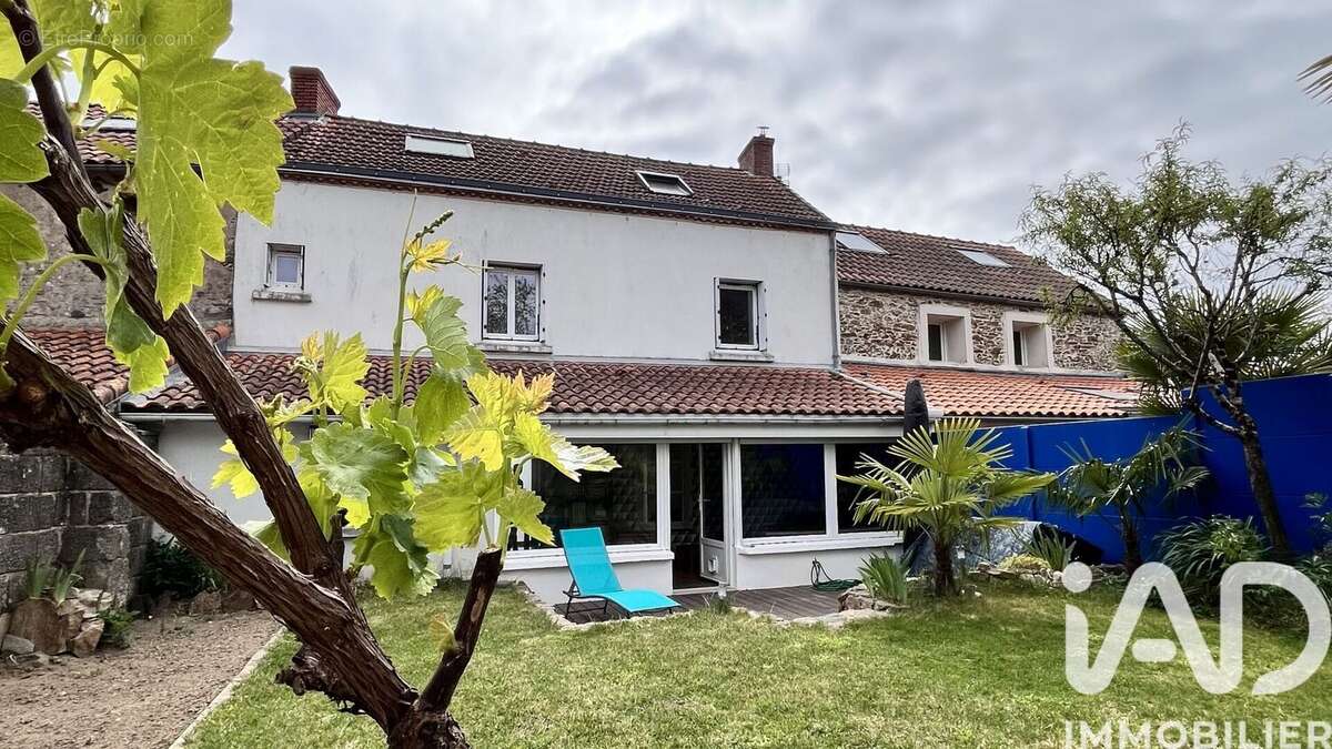 Photo 5 - Maison à BOUGUENAIS