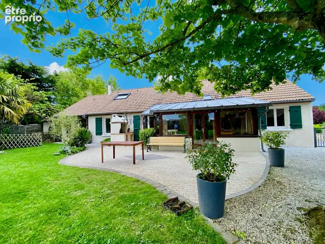 Maison traditionnelle de plain-pied sur sous-sol total et 1174 m2 de terrain. - photo 14