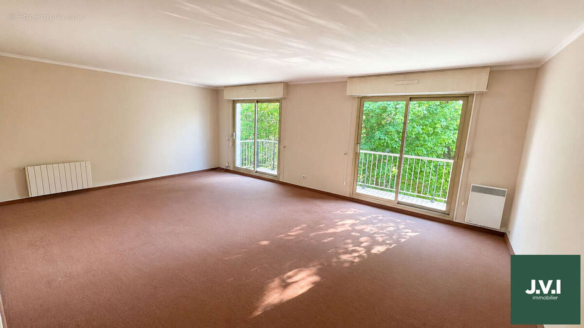 A vendre Montmorency Appartement en duplex 5 pièces de103 m² - photo 2