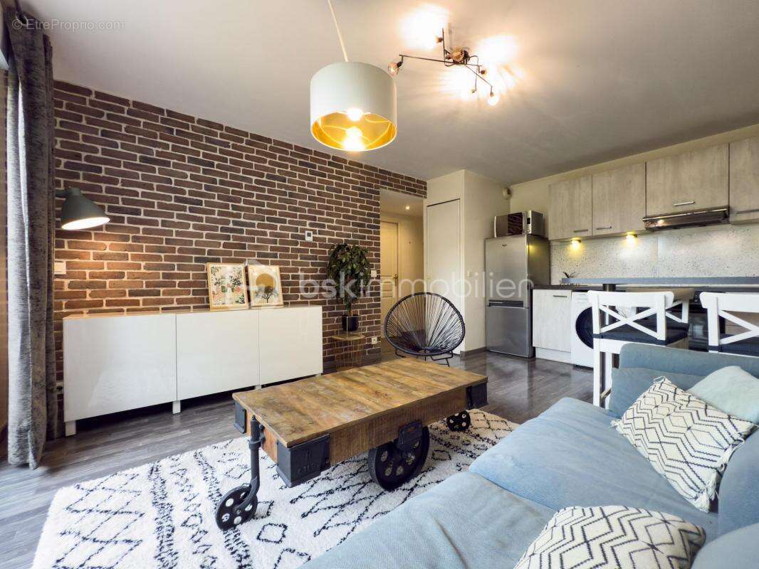 Appartement à SEYNOD