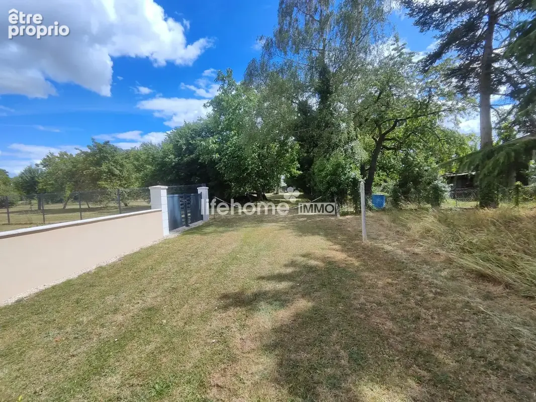 Terrain 3 143 m² à vendre à Ardentes (36120) - photo 5