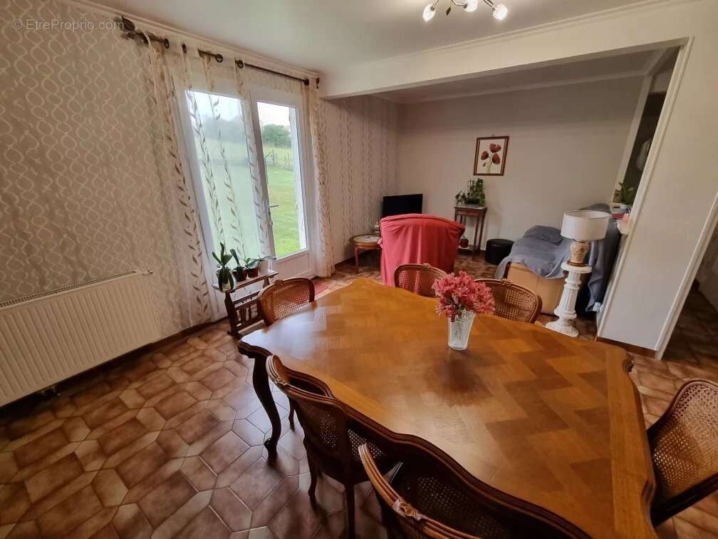 Maison à COULOMMIERS