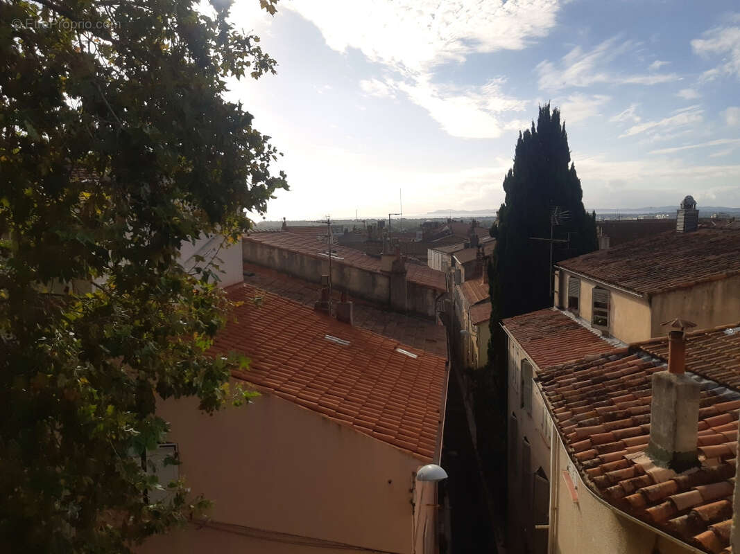 Appartement à HYERES