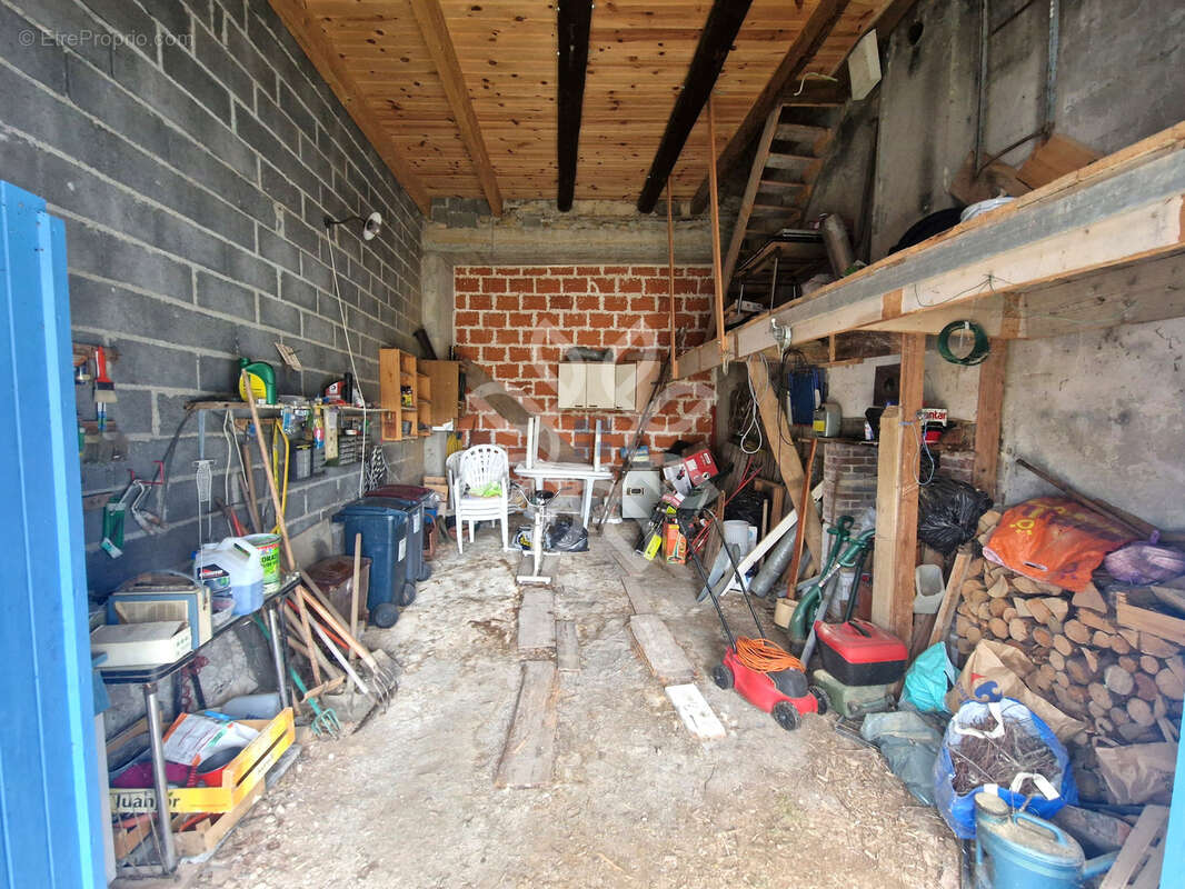 Maison de caractère à rénover   Environnement calme - photo 13