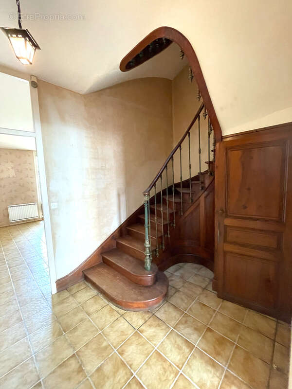 Maison à SAINT-SAVINIEN